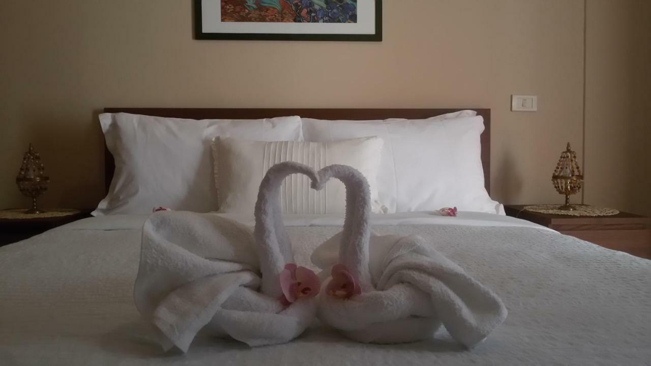 Guest House Le Ginestre Dell'Etna Belpasso Εξωτερικό φωτογραφία